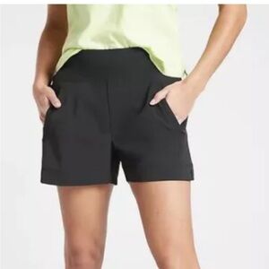 Athleta Trekkie North Short